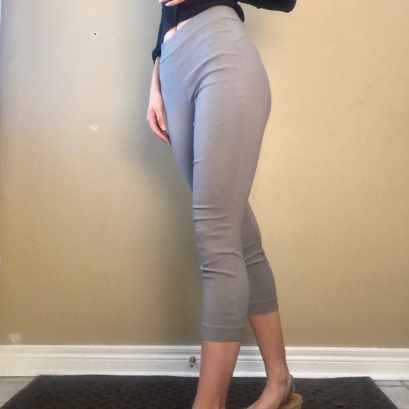 RW&CO Grey Dress Pants - Picture 2 of 3